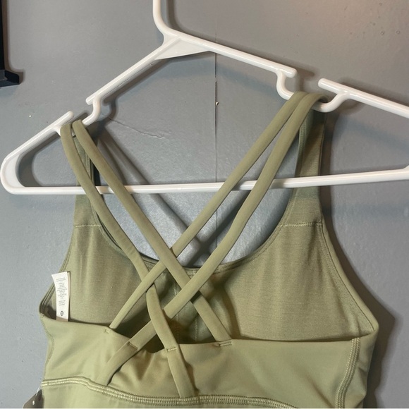 NWT Lululemon Energy Bra Long Line Medium Support, B–D Cup Rosemary Green SIZE 8 - Picture 6 of 10